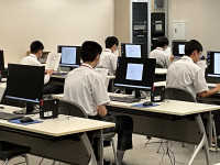 PC　岡一樹